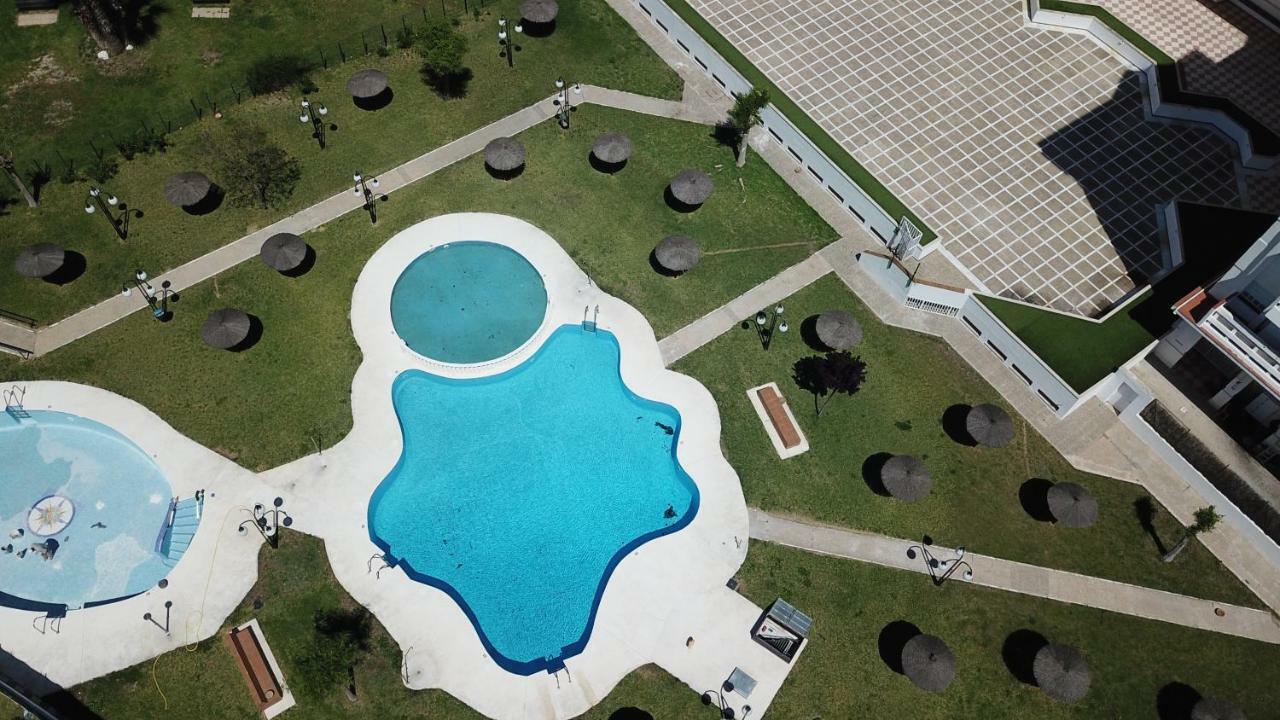 Appartement Diseno Terraza Dos Banos Piscina à Jerez de la Frontera Extérieur photo